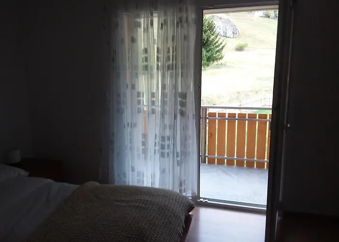 Andre Und Mariana In Täsch, Wallis, Schweiz * Täsch